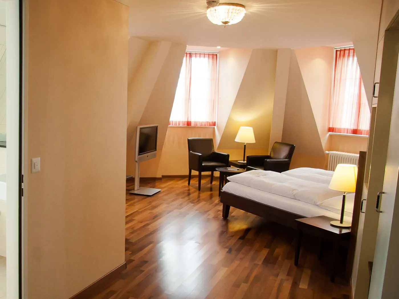 Hotel Schweizerhof Базель
