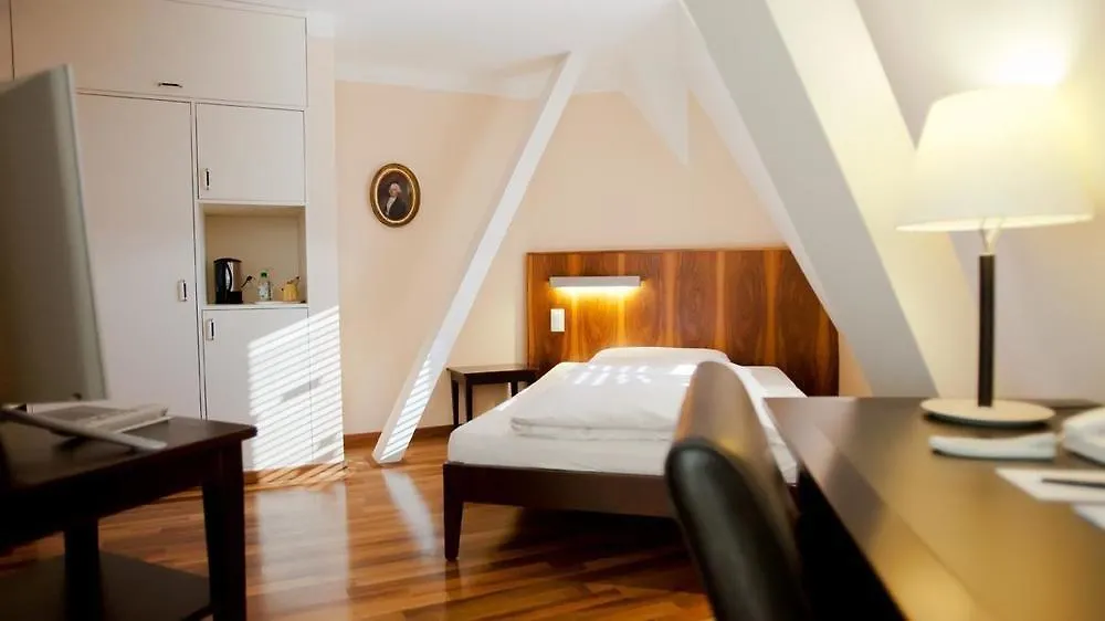 Hotel Schweizerhof Basel