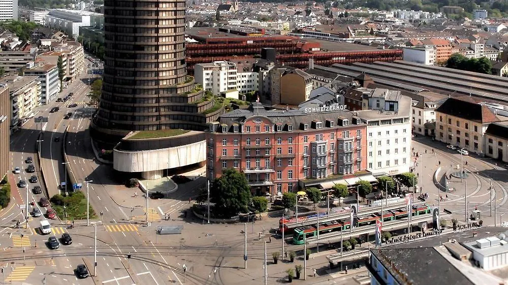 Hotel Schweizerhof Basilej 3*,